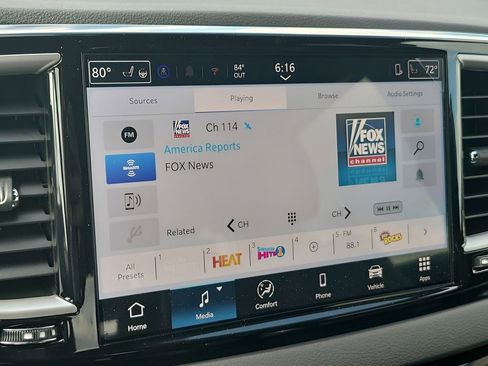 New 2026 Chrysler Voyager LX FWD image 27