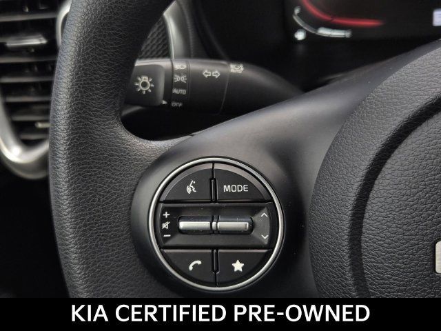 Certified 2023 Kia Soul LX w/ LX Technology Package FWD image 28