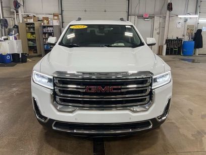 Used 2023 GMC Acadia SLE w/ LPO, Floor Liner Package
