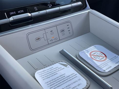 New 2026 Hyundai Santa Fe SEL image 27