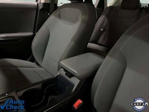 Used 2025 Kia K4 LX image 55