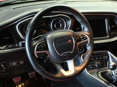 Used 2015 Dodge Challenger R/T Scat Pack w/ Leather Interior Group RWD image 13