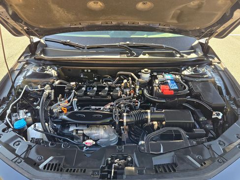 Used 2024 Honda Accord EX image 31