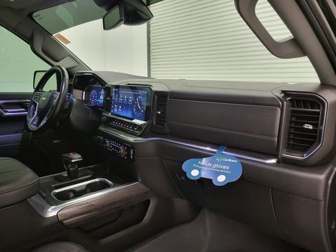 Used 2024 Chevrolet Silverado 1500 LTZ w/ Z71 Off-Road Package image 38