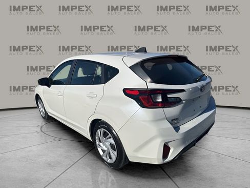 Used 2025 Subaru Impreza 2.0i image 3