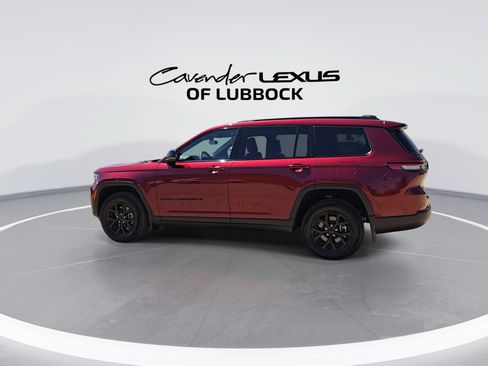 Used 2025 Jeep Grand Cherokee L Altitude AWD/4WD image 6