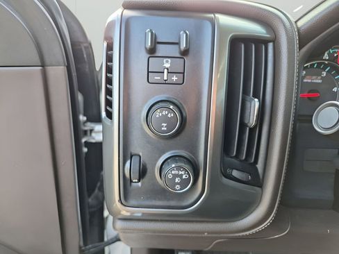 Used 2019 Chevrolet Silverado 2500 LTZ w/ Duramax Plus Package AWD/4WD image 34