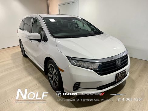 Used 2023 Honda Odyssey Touring image 1