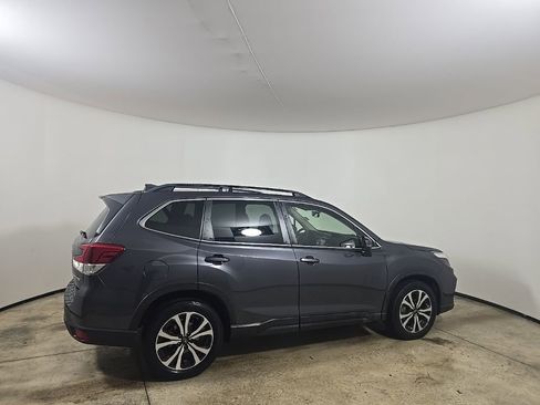 Used 2021 Subaru Forester Limited w/ Popular Package #3 image 6