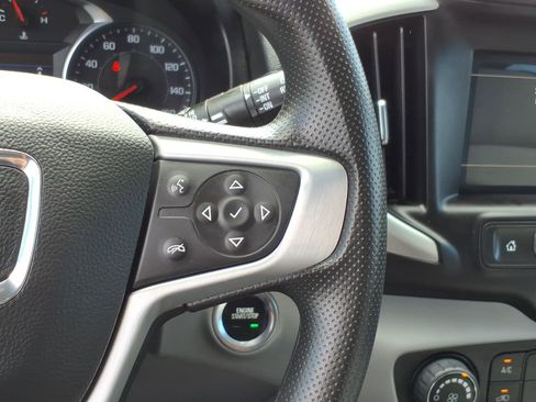 Certified 2023 GMC Terrain SLE AWD/4WD image 18