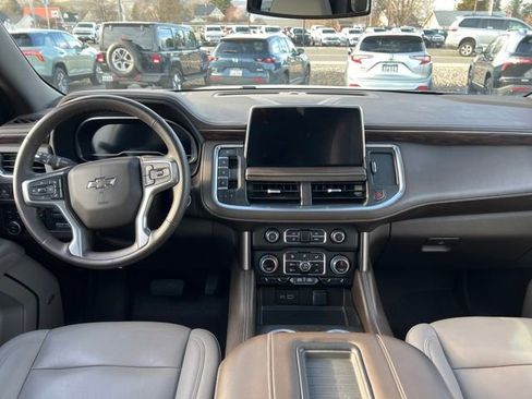 Used 2023 Chevrolet Suburban Z71 w/ Off-Road Capability Package image 10