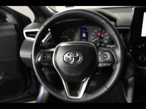 Used 2024 Toyota Corolla Cross AWD Hybrid image 20