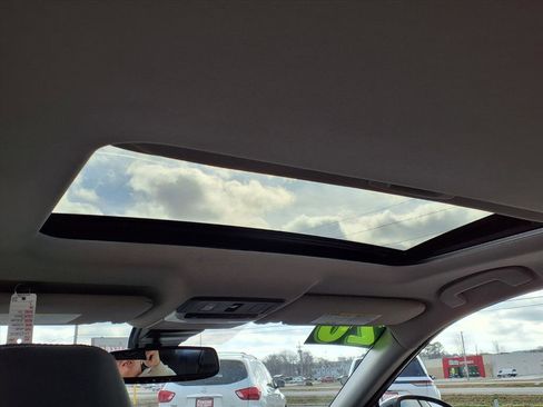 Used 2020 Nissan Altima 2.5 Platinum image 16