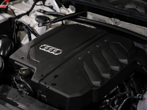 Used 2023 Audi Q5 2.0T Premium Plus w/ Premium Plus Package AWD/4WD image 56