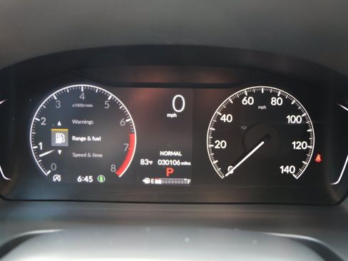 Used 2025 Honda Pilot EX-L image 36