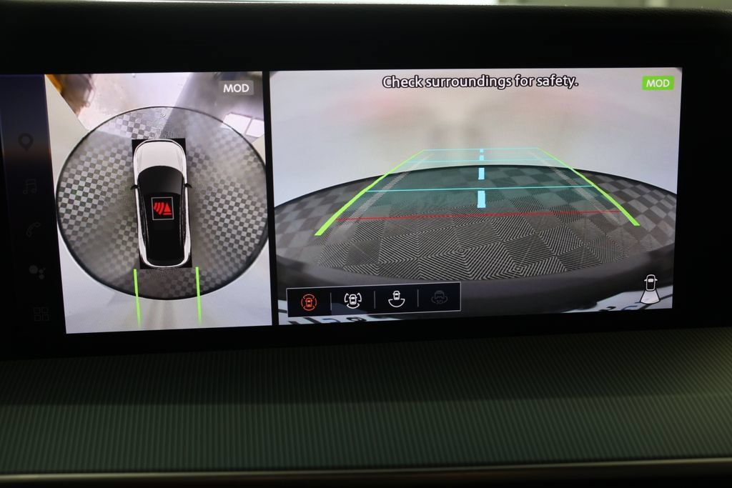 Used 2025 Nissan Murano SL AWD/4WD image 18