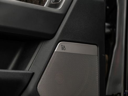 Used 2023 Ford F250 Lariat w/ Lariat Ultimate Package image 96