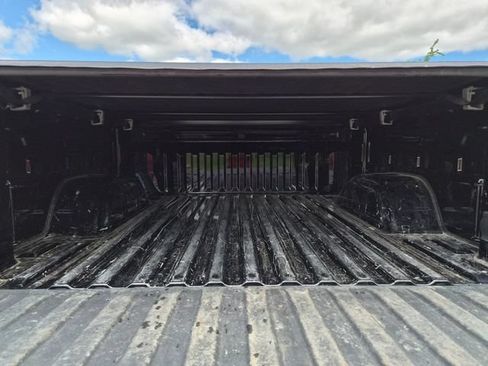 Used 2024 Chevrolet Silverado 1500 LT AWD/4WD image 12