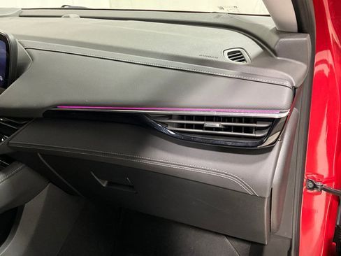 Used 2025 Buick Envision Preferred image 15