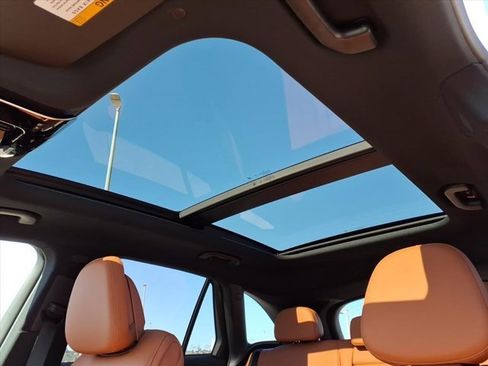 New 2026 Mercedes-Benz GLC 300 image 15