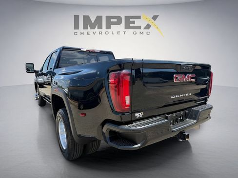 Used 2022 GMC Sierra 3500 Denali w/ Denali Ultimate Package AWD/4WD image 3