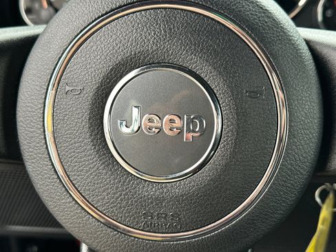 Used 2016 Jeep Wrangler Unlimited Sport w/ Connectivity Group image 25