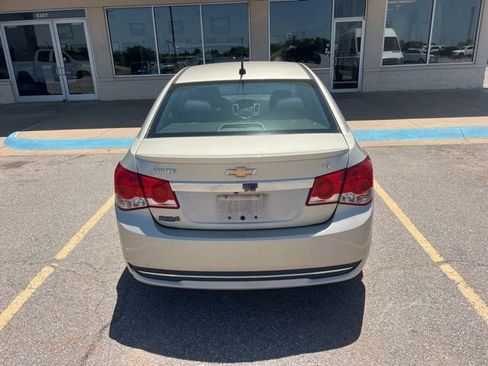 Used 2013 Chevrolet Cruze LT w/ RS Package FWD image 6