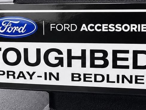 Used 2022 Ford F250 Lariat w/ Tremor Off-Road Package AWD/4WD image 17