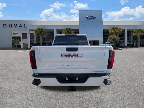 Used 2025 GMC Sierra 2500 Denali w/ Technology Package image 13