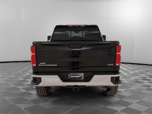 Used 2024 Chevrolet Silverado 2500 LTZ w/ LTZ Premium Package image 4