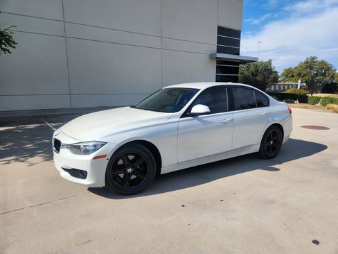 Used 2015 BMW 320i Sedan image 25