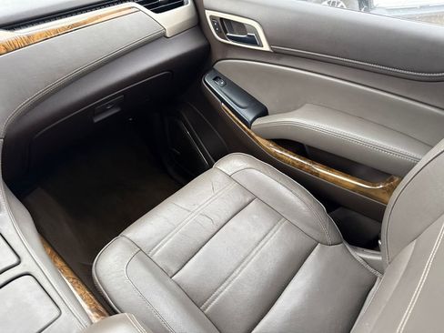 Used 2015 GMC Yukon XL Denali w/ Open Road Package image 15