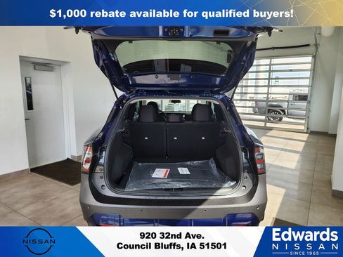 New 2026 Nissan Kicks SV w/ Charging Package FWD image 8