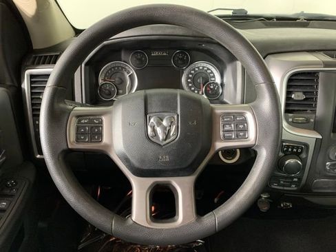 Used 2022 RAM 1500 Classic SLT w/ Electronics Group AWD/4WD image 18