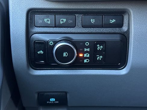 Used 2023 Ford F250 XLT w/ Black Appearance Package image 30