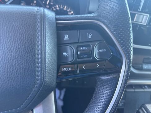 Used 2022 Toyota Tundra SR5 AWD/4WD image 17