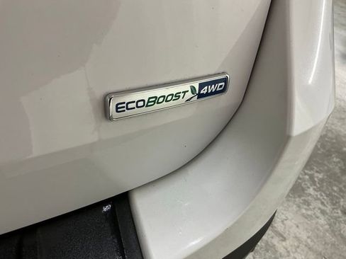 Used 2020 Ford Explorer XLT AWD/4WD image 9