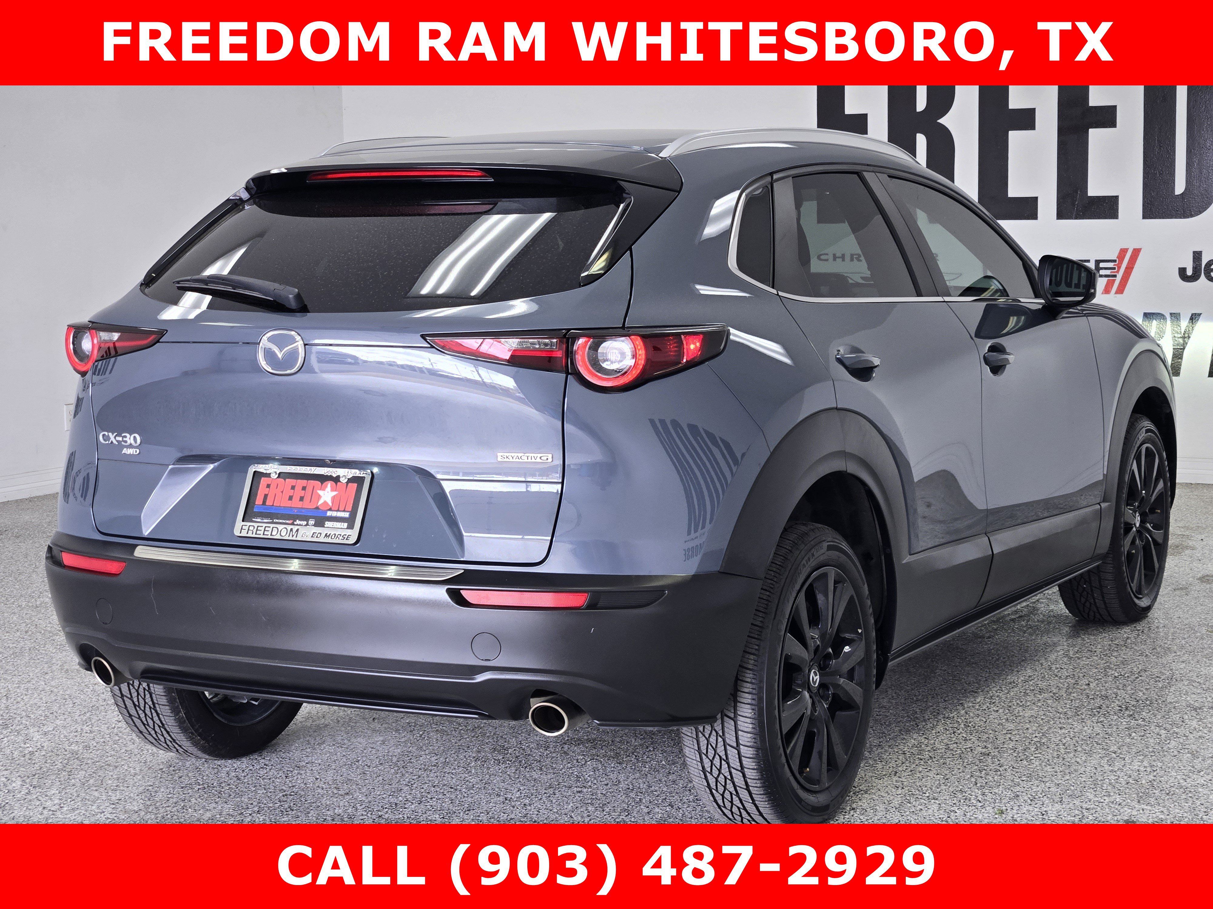 Used 2023 MAZDA CX-30 AWD 2.5 S w/ Preferred Package image 3