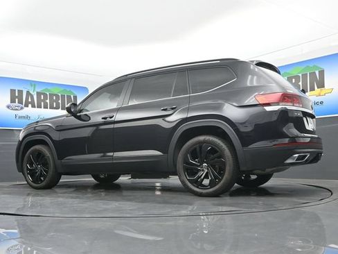 Used 2023 Volkswagen Atlas SE w/ Black Wheel Package FWD image 19