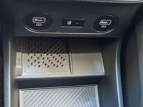 Used 2024 Hyundai Ioniq 5 Limited image 30