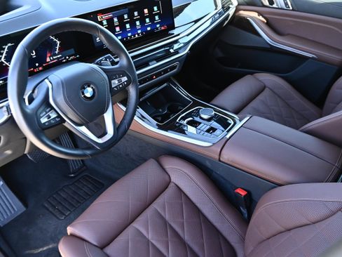 Certified 2026 BMW X5 sDrive40i image 11