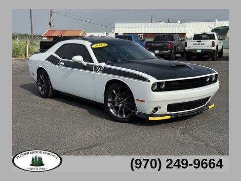 Used 2023 Dodge Challenger R/T w/ T/A Package image 1