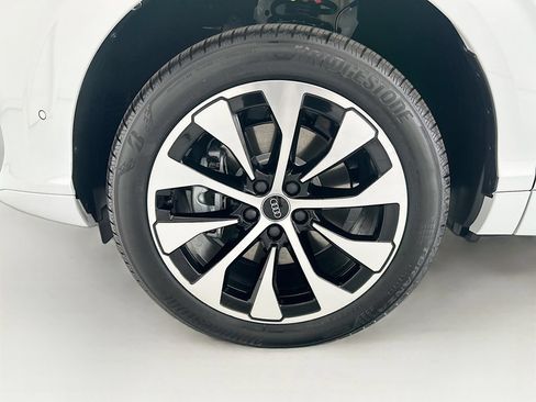 Used 2026 Audi Q3 quattro 2.0T AWD/4WD image 29