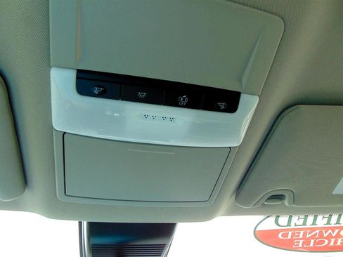 Used 2024 Nissan Altima 2.5 SV image 23