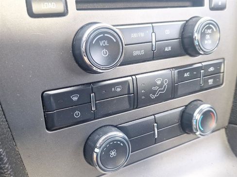 Used 2010 Ford Mustang GT image 21