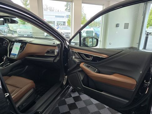 Used 2025 Subaru Outback Touring XT w/ Popular Package #2 image 41