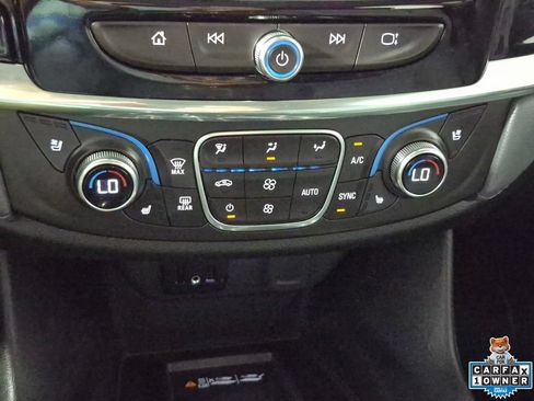 Used 2018 Chevrolet Traverse Premier w/ LPO, Floor Liner Package AWD/4WD image 20