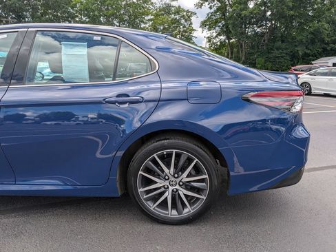 Used 2024 Toyota Camry XLE w/ Cold Weather Package AWD/4WD image 4