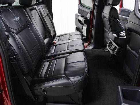 Used 2025 Ford F250 Platinum w/ FX4 Off-Road Package image 35