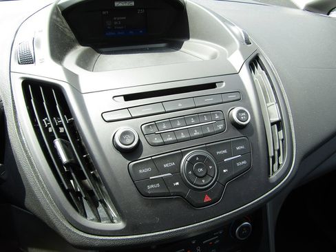 Used 2018 Ford C-MAX SE FWD image 14